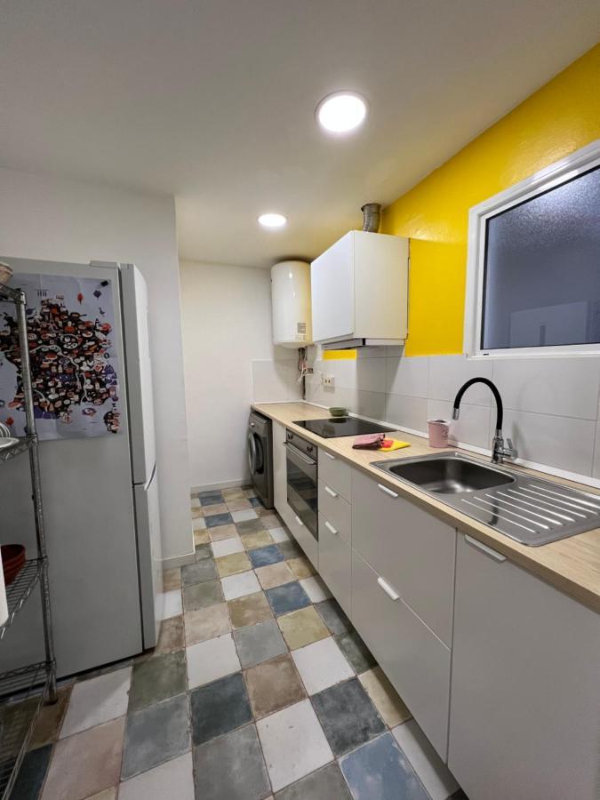Precioso apartamento en el centro de Esparreguera Exterior foto