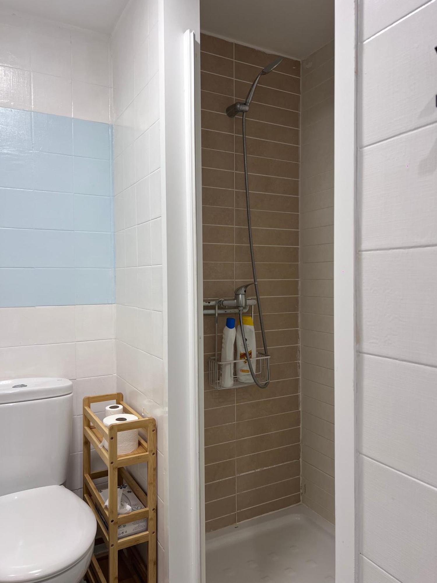 Precioso apartamento en el centro de Esparreguera Exterior foto